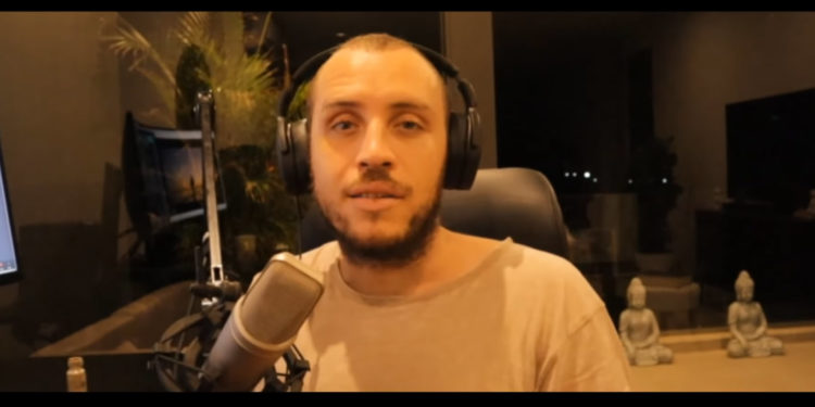 מומלץ להקשיב בכדי לדעת איך להתנהל